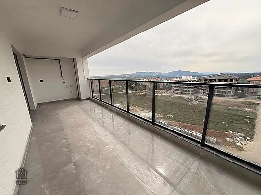 Kemalözde Otoparklı 165 m² Satılık Ara Kat Daire — Fotoğraf 12