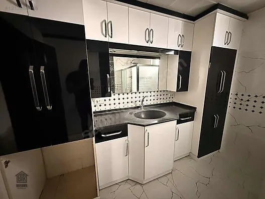 FIRSATT DAİRE ATAPARKTA YOLA CEPHE 3+1 SATILIK DAİRE! — Fotoğraf 8